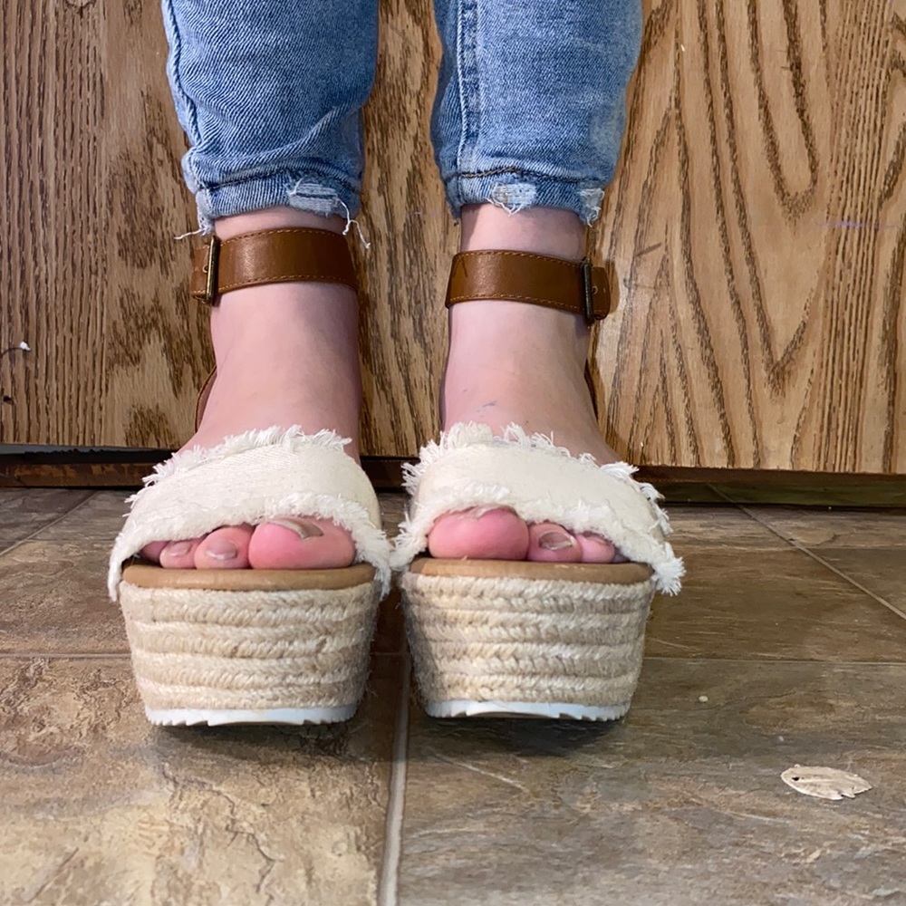 platform heels